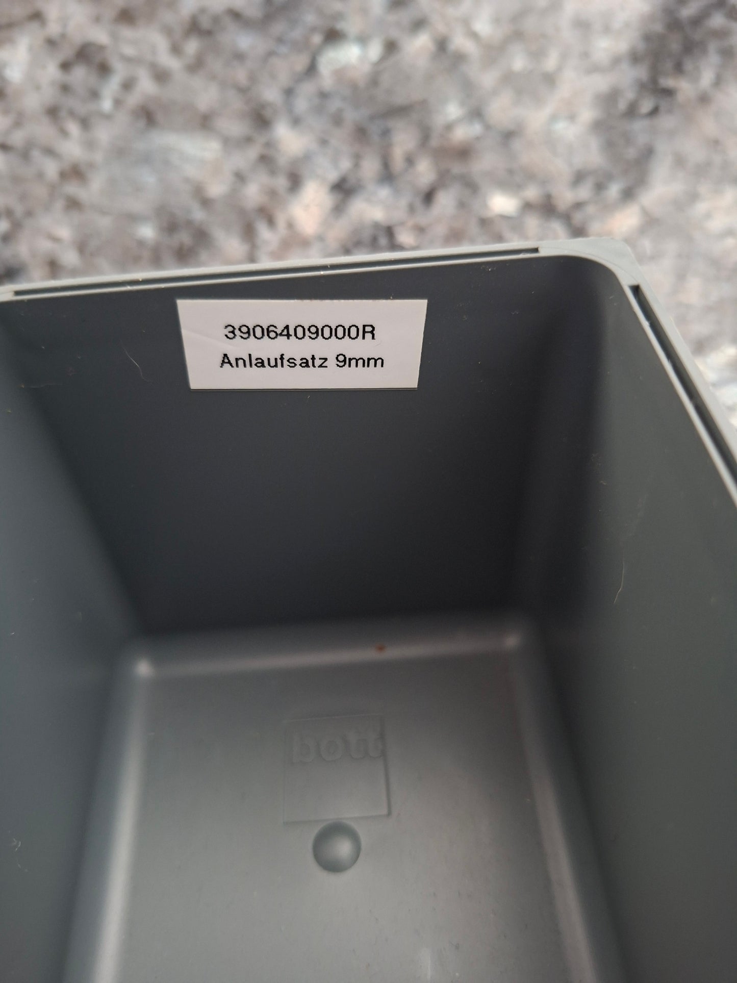 390640 Anlaufsatz - Kugellager mit Schraube
