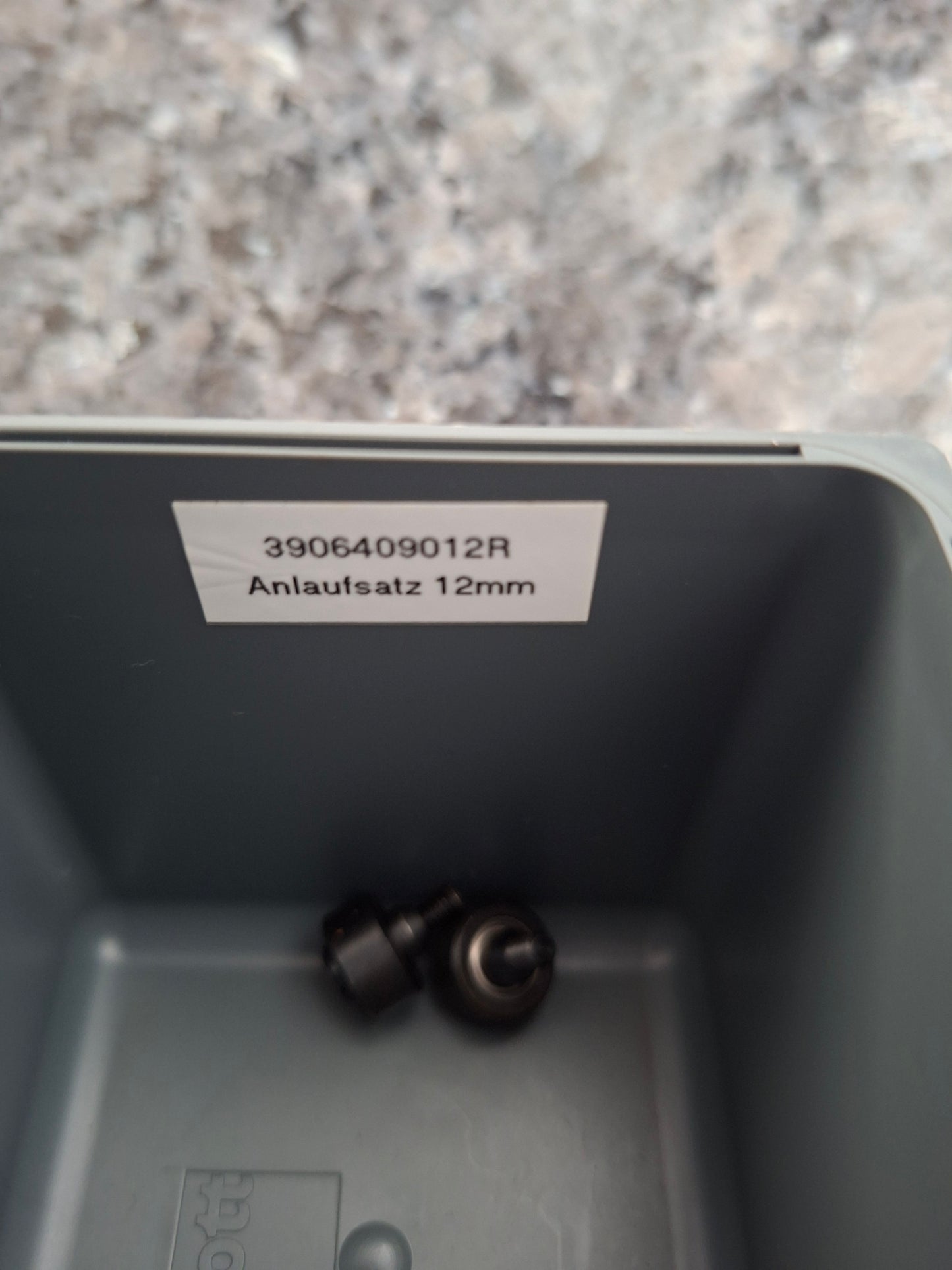 390640 Anlaufsatz - Kugellager mit Schraube